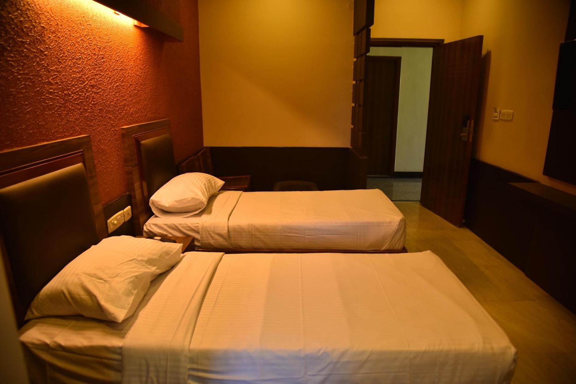 Shaheen Bagh - A Luxury Boutique Resort & Spa Rājpur Extérieur photo
